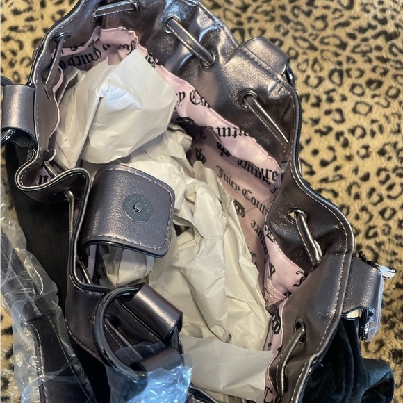 Juicy Couture Lovers Club Tote - Picture 6 of 7